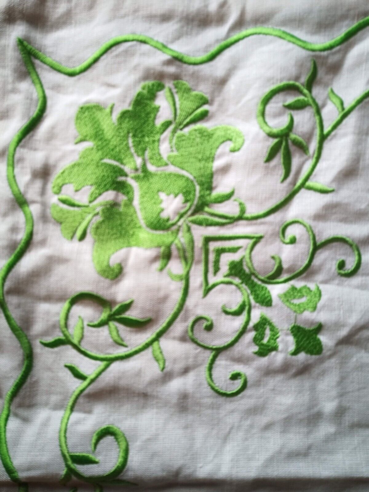 Surya Eloise Grass Green and Cream Pillow Cover - 18