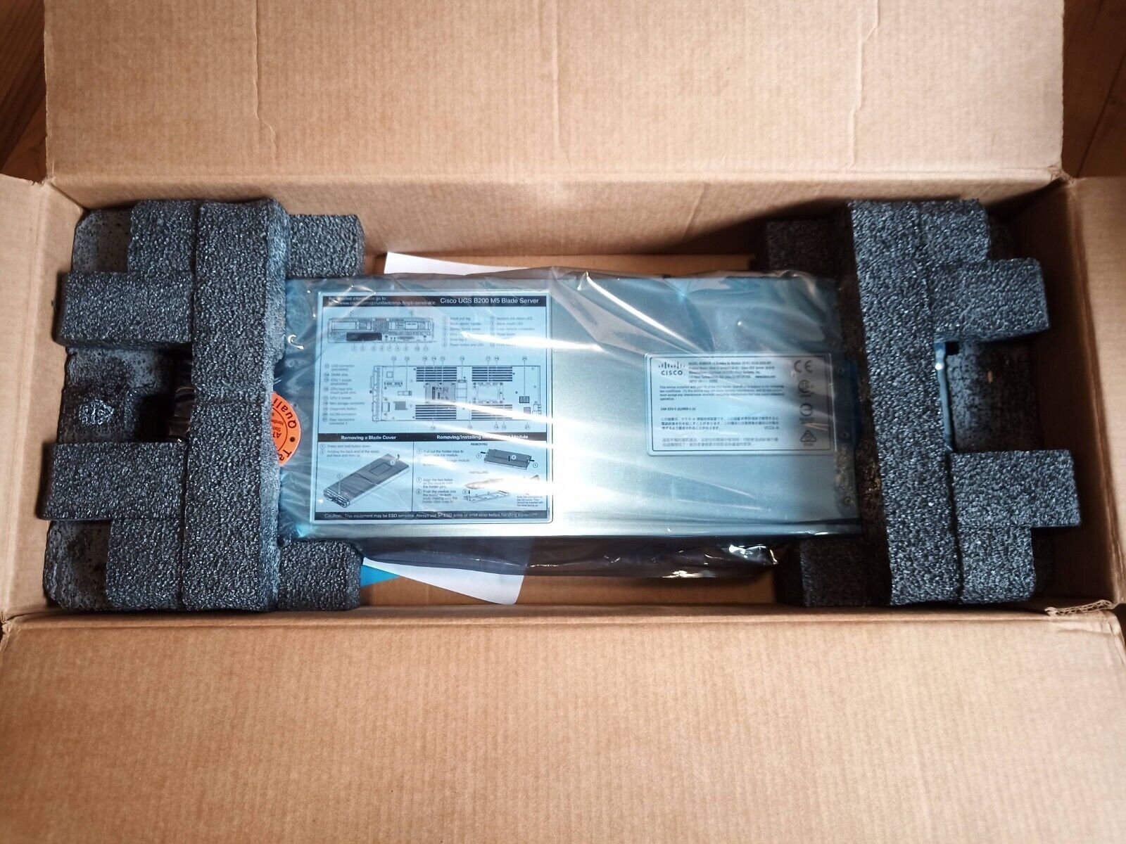 ð¥ð¥ Cisco UCS-B200-M5 Blade Server - WITHOUT cpu,mem,hdd,mezz - Open Boxð¥ð¥ - Image 2