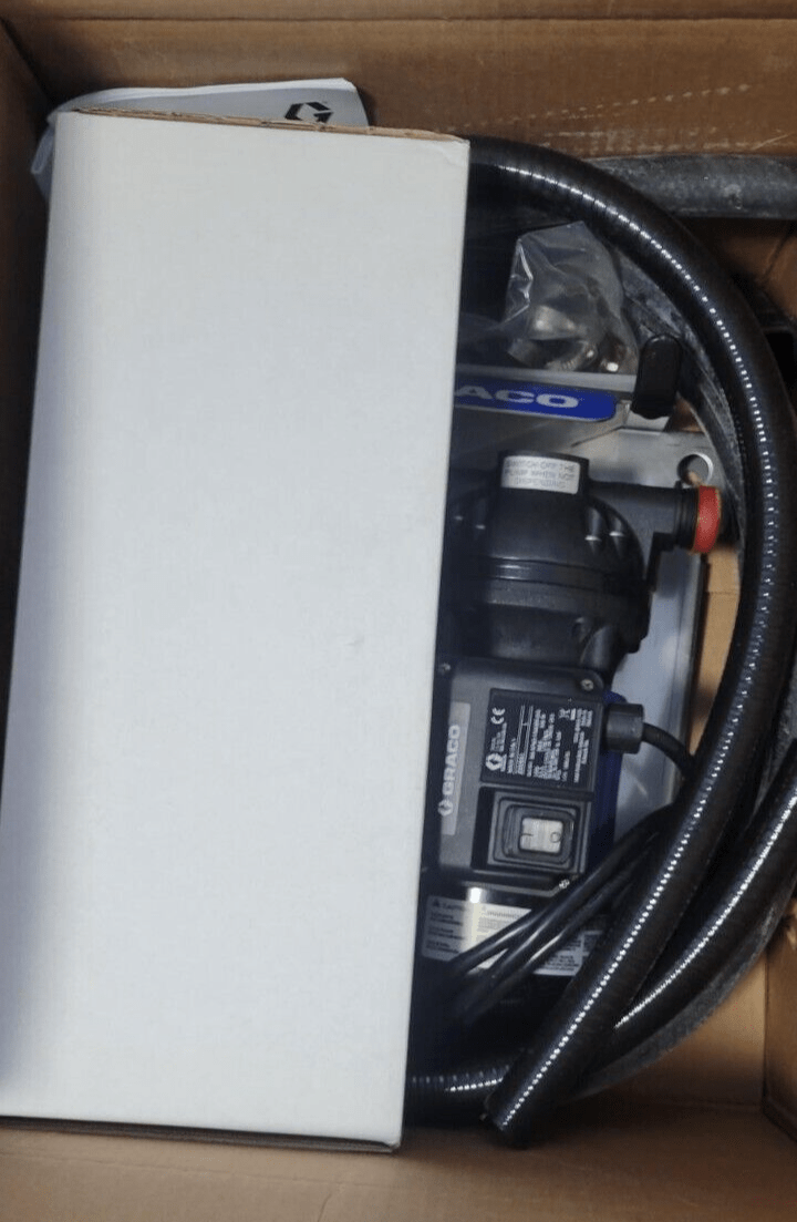 ✳️Duty Free✳Graco 24V641 LD Blue Electric Pump Package with Nozzle, Meter & Hose - Image 2