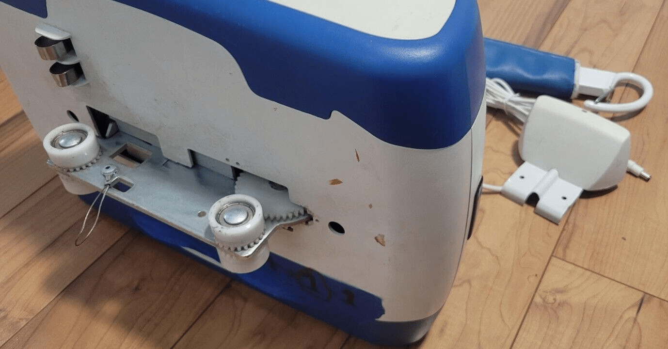 ✳️Duty Free✳️Guardian BHM Arjo Voyager Duo w/ Carry Bar & Charger - Parts only - Image 8