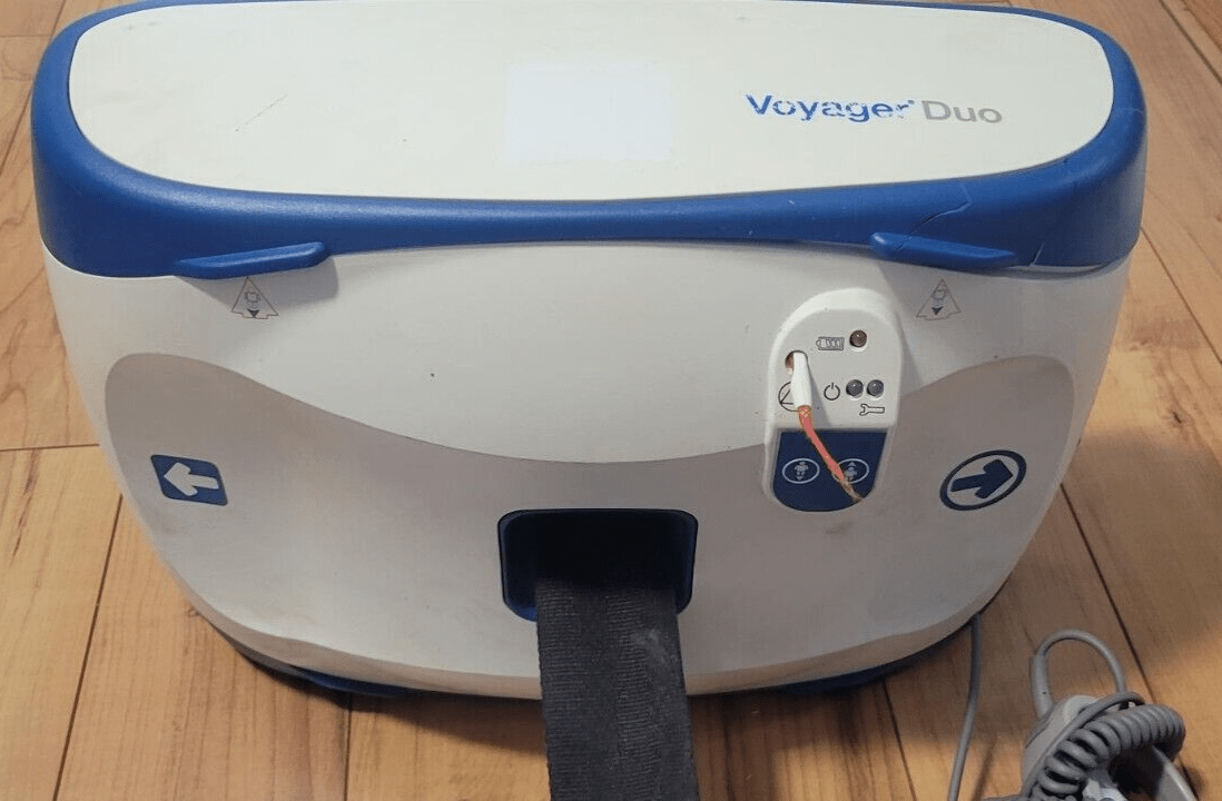 ✳️Duty Free✳️Guardian BHM Arjo Voyager Duo w/ Carry Bar - Parts only - Image 2