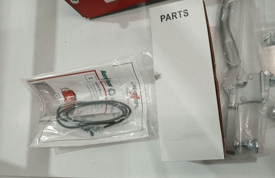 Newstripe 10004700 AeroVent 1X Aerosol Can Disposal System - Image 5