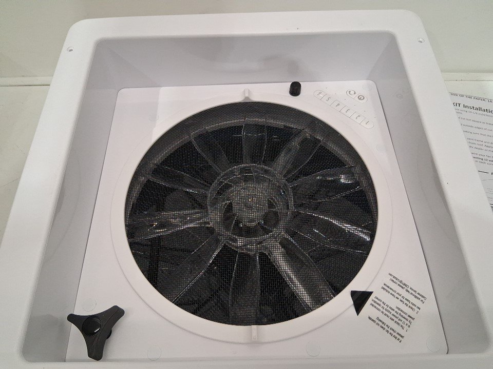 Starvent RV Roof Vent Fan 6-Speed-Reversible Standard, Smoke Lid - Image 4